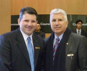 Jefferson Santos y su padre, Francisco, creador y presidente de Couromoda